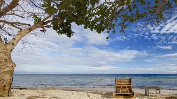 Momo Beach House | Bohol - Panglao