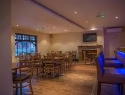 Flying Dutchman Hotel Bar and Restaurant | Hampshire (kontluk) - Southampton - Ocean Village - Southampton Kent Merkezi