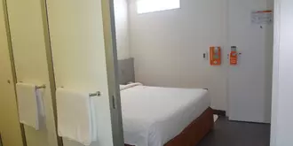 easyHotel