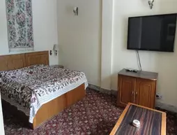 Green Acre Hotel | Cammu ve Keşmir - Srinagar (ve civarı) - Srinagar - Rajbagh