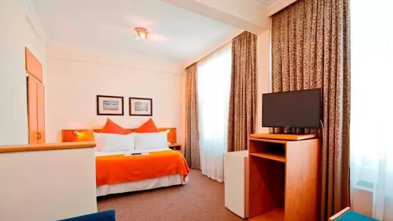 Protea Hotel Thuringerhof | Windhoek