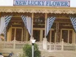 New Lucky Flower Houseboat | Cammu ve Keşmir - Srinagar (ve civarı) - Srinagar - Dal Gölü