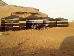 Wadi Rum Quiet Village Camp | Akabe İli - Wadi Rum