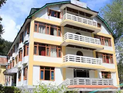 Zarim Hotel | Himaşal Pradeş - Manali (ve civarı) - Kullu - Manali - Manali Yeni Kent Merkezi