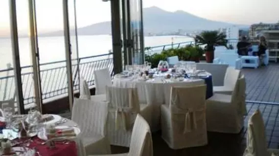 Hotel Stabia | Campania - Salerno (il) - Mount Vesuvius - Pompei (bölge) - Castellammare di Stabia