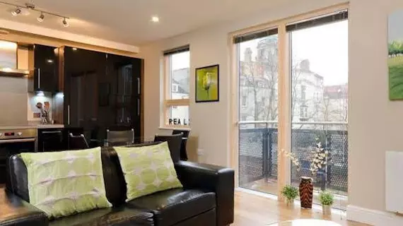 Cabot Mews Apartments | Bristol (ve civarı) - North Somerset - Bristol