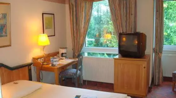 Arcadia Hotel Düsseldorf | Kuzey Ren-Westfalia - Mettmann - Erkrath