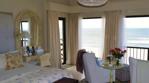 On the Beach Guesthouse & Apartments | Eastern Cape - Kouga - Jeffreys Bay