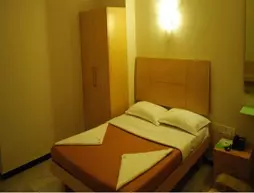 Hotel Planet Grande | Tamil Nadu - Tiruvallur - Chennai (ve civarı) - Chennai - Fort Tondiarpet - Merkez Chennai