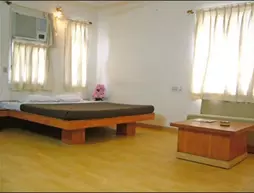 Hotel Sahaj Palace Pvt Ltd | Gujarat - Ahmedabad Bölgesi - Ahmedabad - Ahmedabad Kent Merkezi