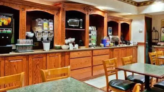 Country Inn and Suites By Carlson Hot Springs | Arkansas - Hot Springs (ve civarı) - Hot Springs