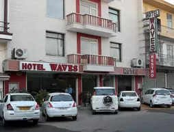 Hotel Waves | Batı Delhi - Ulusal Eyalet Başkenti Delhi - Delhi (ve civarı) - Yeni Delhi - Güney Batı