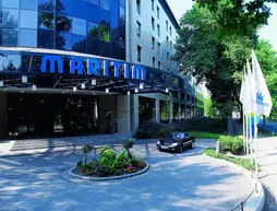 Maritim Hotel Bremen | Aşağı Saksonya - Bremen (ve civarı) - Bremen - Findorff