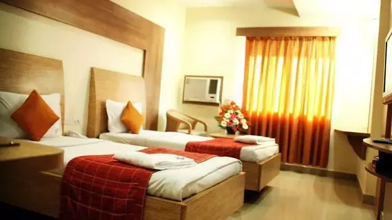 Hotel Pratap Plaza | Tamil Nadu - Tiruvallur - Chennai (ve civarı) - Chennai - Fort Tondiarpet - Merkez Chennai