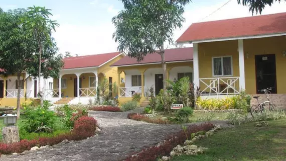 Celvis Vacation Cottages | Bohol - Panglao