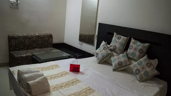 OYO Rooms Nadra Bus Stand | Madya Pradeş - Bopal (ve civarı) - Bhopal