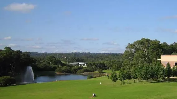 Macquarie University Village | New South Wales - Sidney (ve civarı) - Marsfield