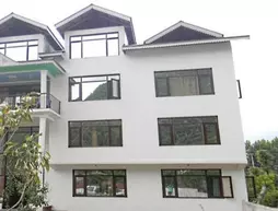 Apple Orchid Resort | Cammu ve Keşmir - Srinagar (ve civarı) - Srinagar - Nishat-Shalimar