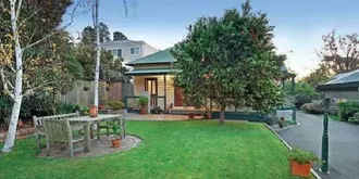 Melbourne House B&B