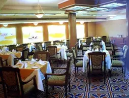 Hotel Marc Royale | Pencap - Chandigarh (ve civarı) - Rajpura