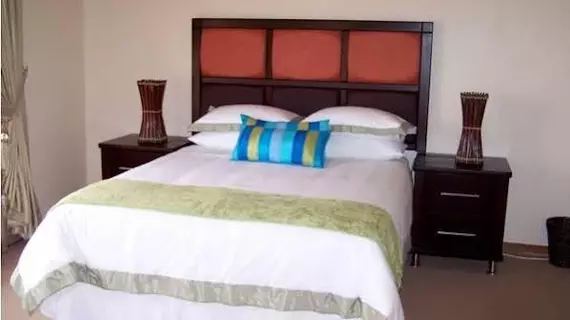 Lizvilla Guesthouse | Gauteng - City of Tshwane - Johannesburg (ve civarı) - Akasia