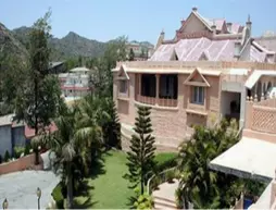 Palanpur Palace | Racastan - Ābu Road