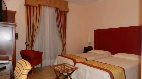 Hotel Il Mulino | Sicilya - Messina (vilayet) - Capo d'Orlando