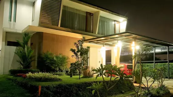 De Reiz Villa Nirwana Syariah | West Java - Bandung (ve civarı) - Bandung