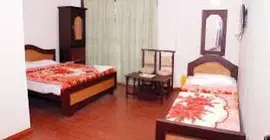 RJ Inn Ooty | Tamil Nadu - Ooty (ve civarı) - Ooty