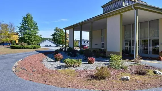 Americas Best Value Inn Auburn | Maine - Lewiston (ve civarı) - Auburn