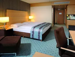 Maritim Hotel Düsseldorf | Kuzey Ren-Westfalia - Düsseldorf (ve civarı) - Düsseldorf