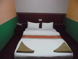 Golden Bayon Guesthouse | Koh Kong - Sihanoukville (ve civarı) - Sihanoukville - Mittakpheap