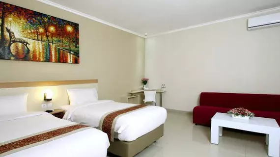 Laxston Hotel by Front One | Yogyakarta Özel Bölgesi - Yogyakarta (ve civarı) - Yogyakarta - Kraton - Merkez Yogyakarta