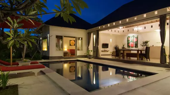 Kamuela Villas Seminyak | Bali - Badung - Günbatımı Yolu