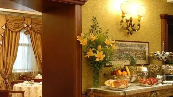 Hotel Andreotti | Lazio - Roma (ve civarı) - Roma Kent Merkezi - Rione XVIII Castro Pretorio