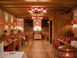 Hotel Bernina 1865 | Maloja District - Graubuenden - Samedan