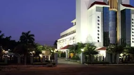 Grand Palace Stay | Tamil Nadu - Chidambaram