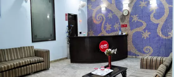 OYO Rooms Noida City Centre Premium | Batı Delhi - Ulusal Eyalet Başkenti Delhi - Delhi (ve civarı) - Noida