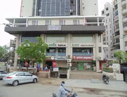 Hotel Kabir | Gujarat - Ahmedabad Bölgesi - Ahmedabad - Thaltej