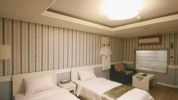 World Tourist Hotel | Gyeonggi - Suwon (ve civarı) - Hwaseong