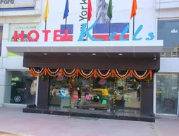 Kells Hotel and Restaurant | Gujarat - Ahmedabad Bölgesi - Ahmedabad - Thaltej