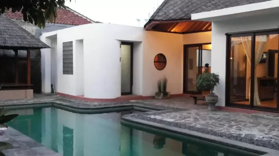 Villa Puri Buri | Bali - Badung - Günbatımı Yolu