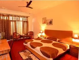 Suman Royal Resort | Uttarkand - Almora (ve civarı) - Almora