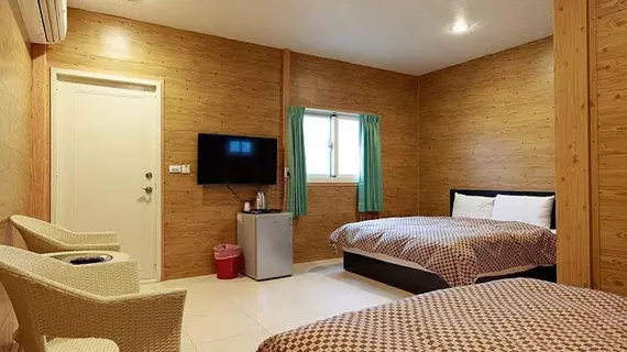 Kenting Dajianshan Wilderness Bungalow | Pingtung İlçesi - Hengchun - Büyük Plaj