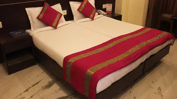 OYO Rooms, Cyber Park | Haryana - Gurugram (ve civarı) - Gurugram