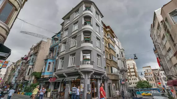 IQ Houses Apartment |  Istanbul  - Beyoğlu - Sütlüce Mahallesi