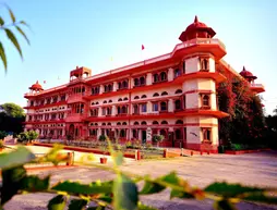 Umaid Lake Palace | Racastan - Dausa