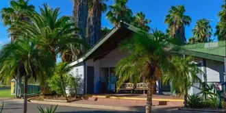 Desert Palms Alice Springs