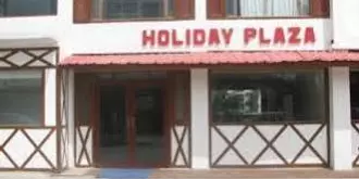 Holiday Plaza Hotel