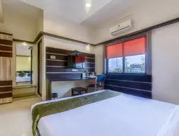 Hotel Golden Treat | Madya Pradeş - Indore